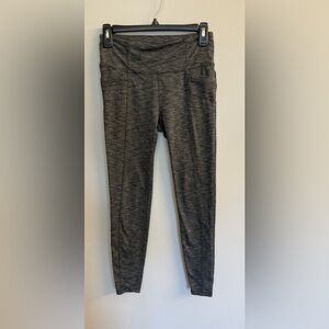 Athleta Metro High Waisted Leggings Herringbone Black Gray Sz S Athleisure Yoga